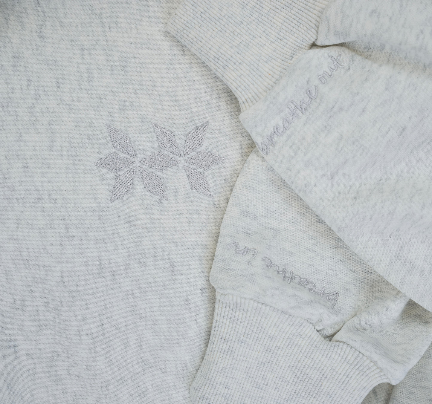 Longline Sweatshirt "Breathe In Breathe Out" - Heather Gray